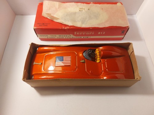 Bandai circa ferrari 813 - bandai,