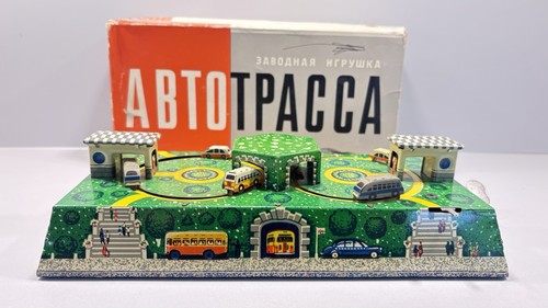 Vecchio giocattolo latta - vecchio,