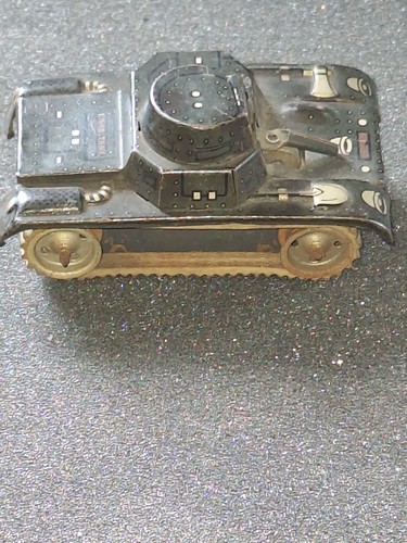 Piccolo carro armato - , in